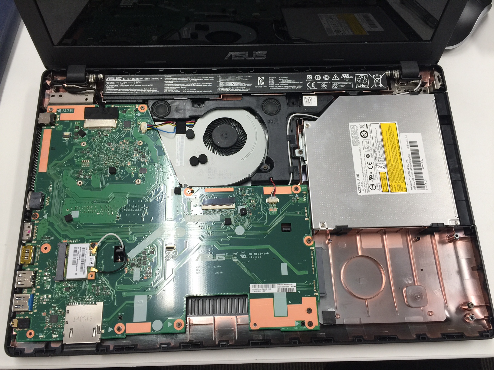 ASUS G55VW 飲み物(お茶)こぼしによる起動不良 | パソコン修理・データ