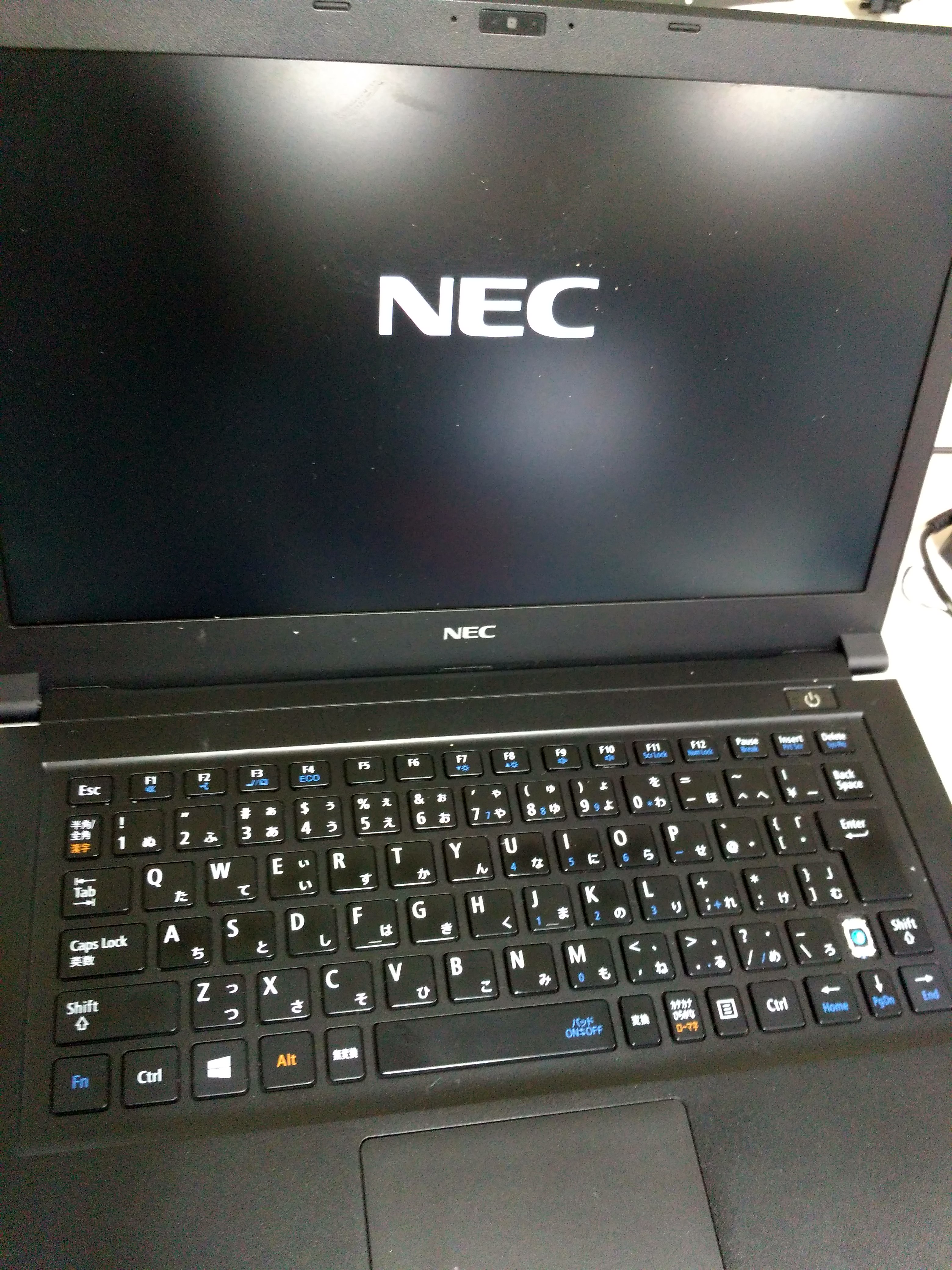 NEC LaVie Z LZ550/SSB 飲み物こぼし しばらくすると起動不可に