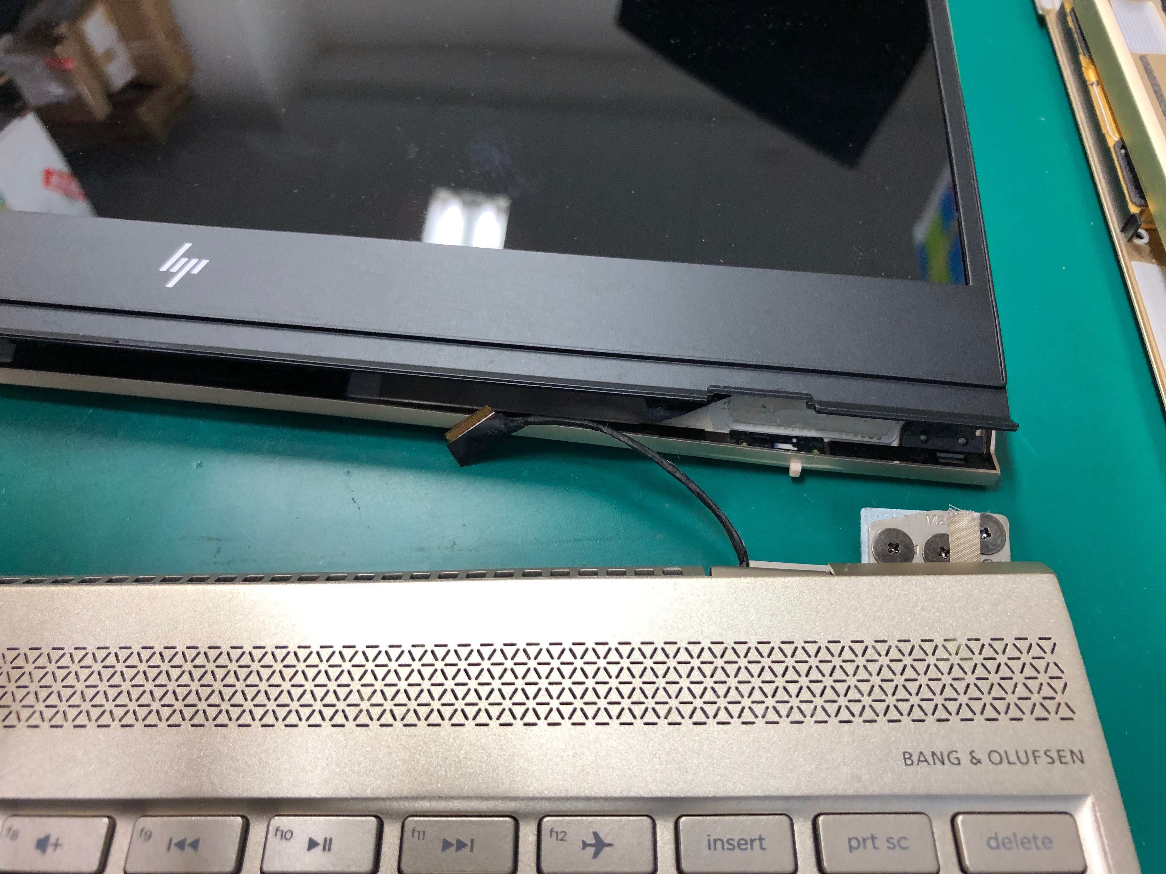 HP ENVY 13-ad005TU ヒンジ故障 | パソコン修理・データ復旧 PC Fixs