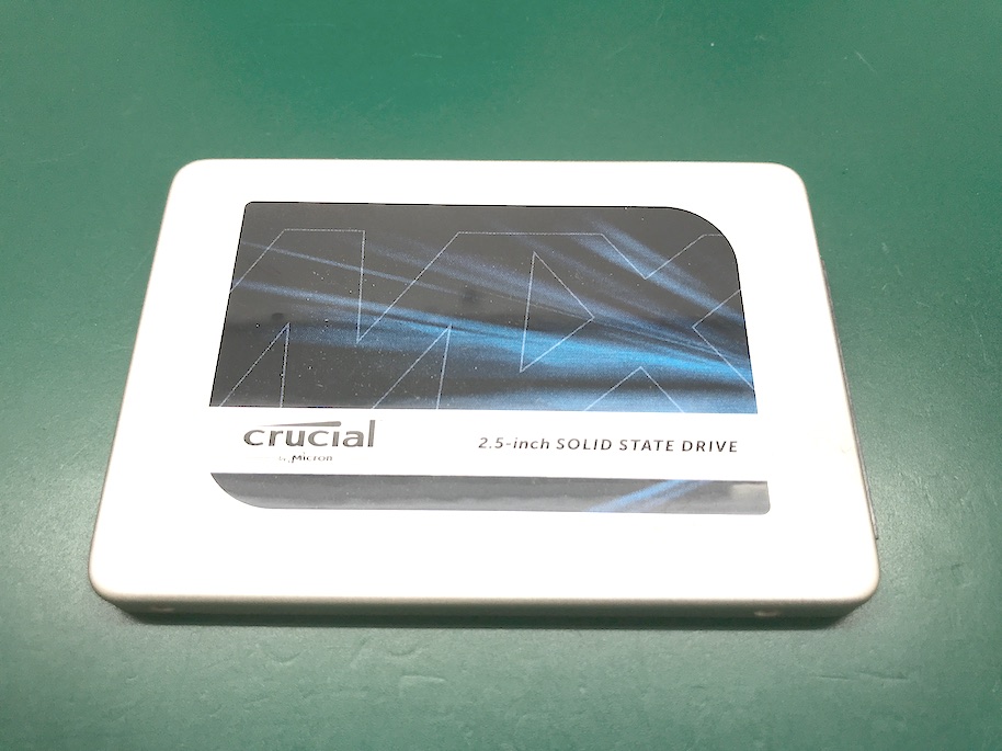 Crucial CT525MX300SSD1 中度物理障害データ復旧 | パソコン修理