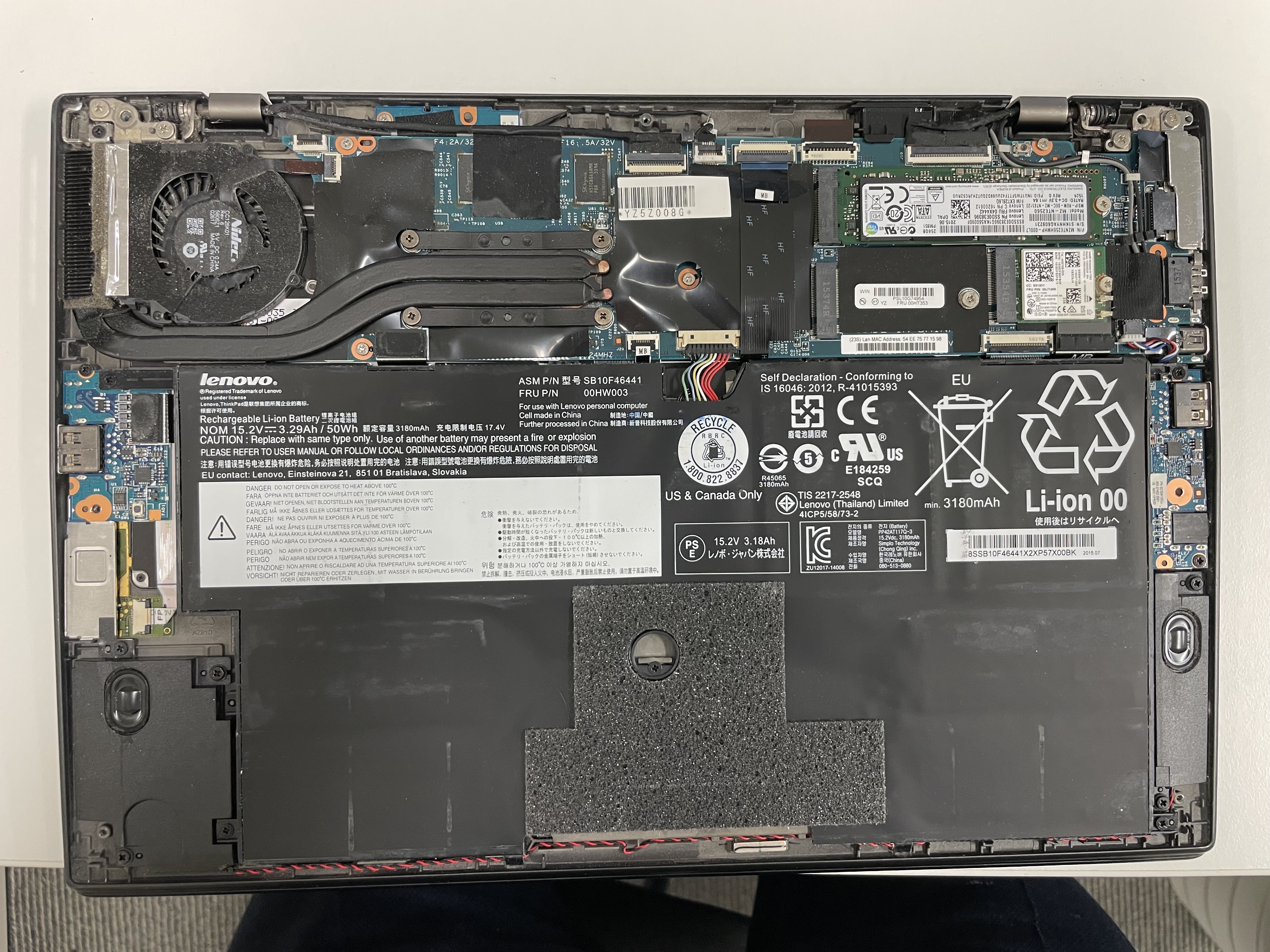 Lenovo Thinkpad X1 | パソコン修理・データ復旧 PC Fixs