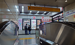 秋葉原駅構内の写真