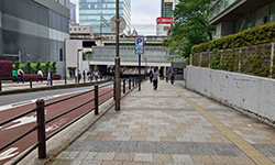 秋葉原駅構内の写真